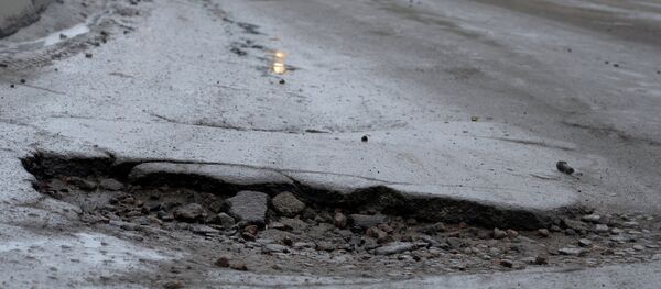 Разбитые дороги - Sputnik Moldova