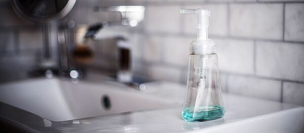 Гель для дезинфекции на раковине Гель для дезинфекции на раковине - Sputnik Молдова