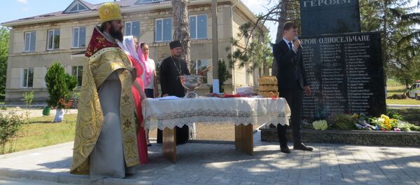 При поддержке Российской Федерации в нынешнем году будет восстановлено  15 памятников героям Великой Отечественной войны. Выступает атташе Посольства РФ Кирилл Абрамов - Sputnik Молдова