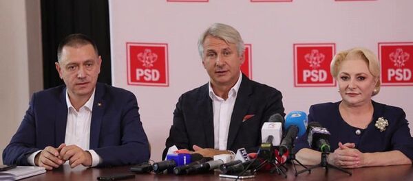 Mihai Fifor, Eugen Teodorovici și Viorica Dăncilă - Sputnik Moldova-România