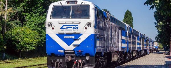Железная дорога Молдовы получила 6 новых локомотивов - Sputnik Молдова