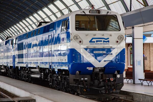 Cele 6 locomotive noi au ajuns din Khazastan în Moldova  - Sputnik Moldova