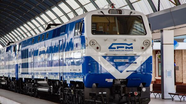 Железная дорога Молдовы получила 6 новых локомотивов - Sputnik Молдова