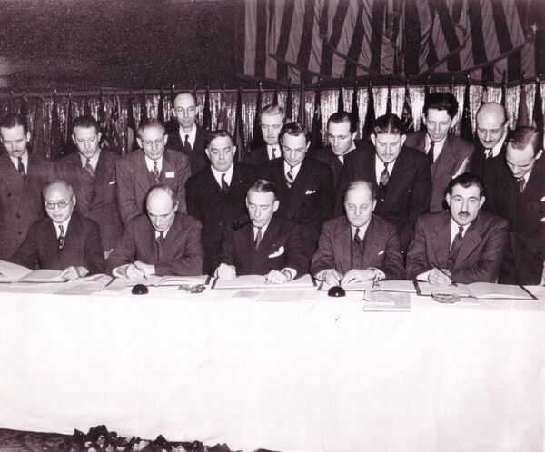 Подписание Чикагской конвенции о международной гражданской авиации, 1944 год - Sputnik Moldova-România