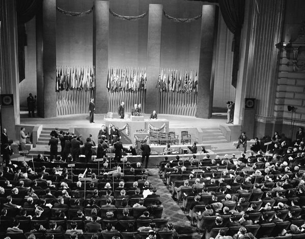 Подписание Устава ООН в Сан-Франциско, 1945 год - Sputnik Moldova-România