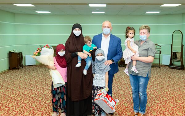 Молдавская семья была успешно репатриирована из Сирии - Sputnik Молдова