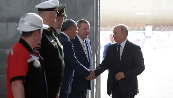 Рабочая поездка президента РФ В. Путина в республику Крым - Sputnik Moldova-România