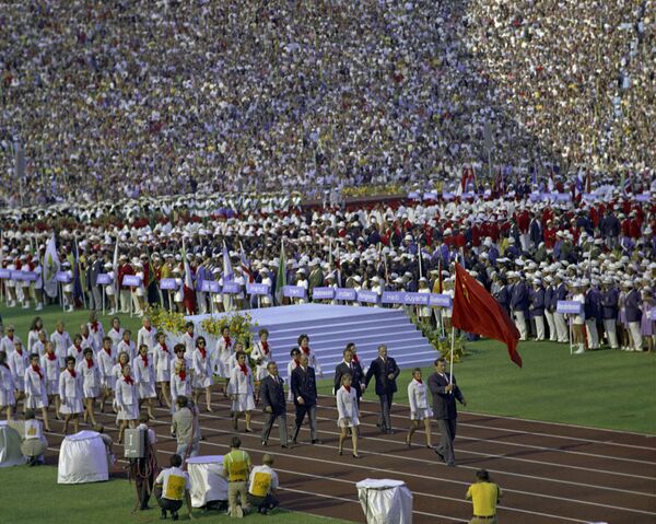 Советские спортсмены на летних Олимпийских играх 1980 года уверенно взяли пальму первенства, завоевав 80 золотых, 69 серебряных и 46 бронзовых медалей. Вклад в общую победу внесли атлеты всех республик бывшего СССР. - Sputnik Moldova
