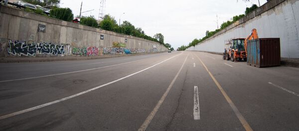 Под мостом на Телецентре в Кишиневе все готово к настенной росписи. - Sputnik Молдова