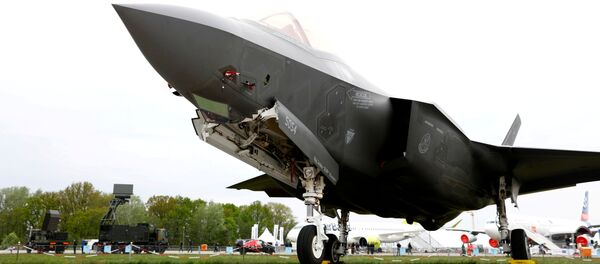 Истребитель F-35 - Sputnik Moldova