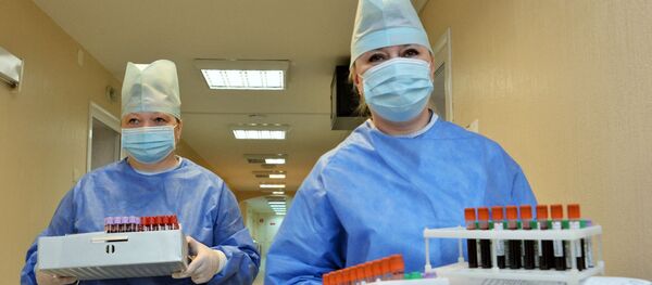 В России завершился первый этап испытания вакцины против COVID-19 В России завершился первый этап испытания вакцины против COVID-19 - Sputnik Moldova