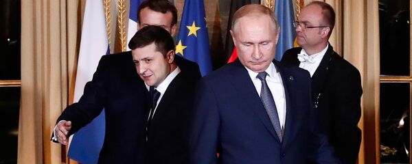 Владимир Путин и Владимир Зеленский Владимир Путин и Владимир Зеленский - Sputnik Moldova-România