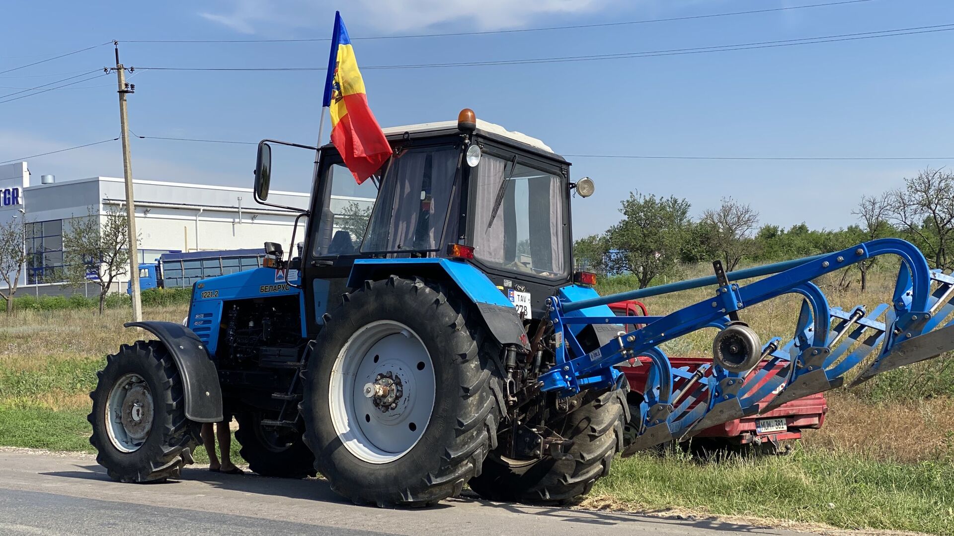 Mai mulți agricultori se pregătesc să blocheze traseul național Chișinău-Căușeni - Sputnik Moldova, 1920, 25.04.2023