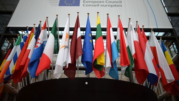 Флаги стран входящих в ЕС в здании Европарламента в Брюсселе - Sputnik Молдова
