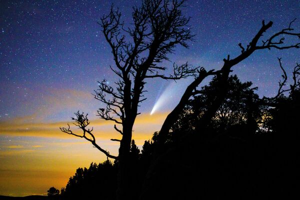 Комета NeoWise в небе над Краснодарским краем - Sputnik Молдова