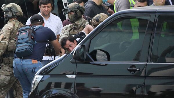 Задержание мужчины, угрожавшего взорвать заложников в бизнес-центре в Киеве. - Sputnik Молдова