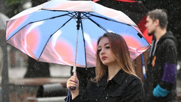 Дождь в Красноярском крае - Sputnik Moldova-România
