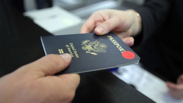  Паспорт гражданина США. - Sputnik Молдова