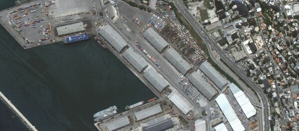 Снимки порта в Бейруте со спутника до и после взрыва  - Sputnik Moldova-România