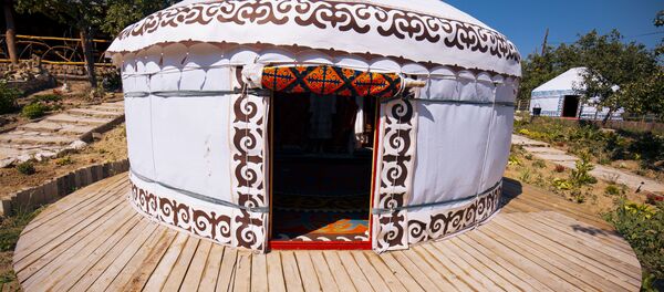 Юрточная деревня в Молдове Юрточная деревня в Молдове - Sputnik Молдова