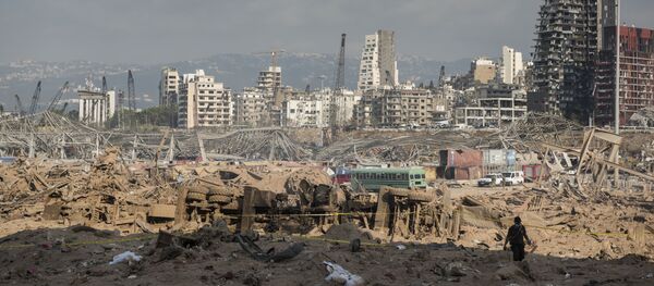 Последствия взрыва в порту Бейрута Последствия взрыва в порту Бейрута - Sputnik Молдова