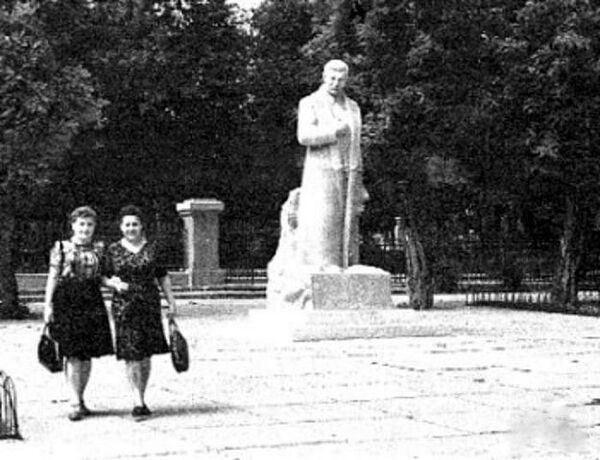 Soarta ciudată și istoria monumentelor din Chișinău Soarta ciudată și istoria monumentelor din Chișinău - Sputnik Moldova