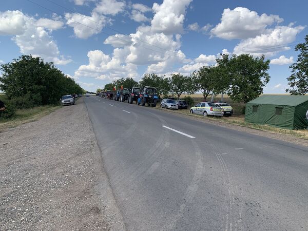 Protestatarii au deblocat drumul după 20 de minute  - Sputnik Moldova