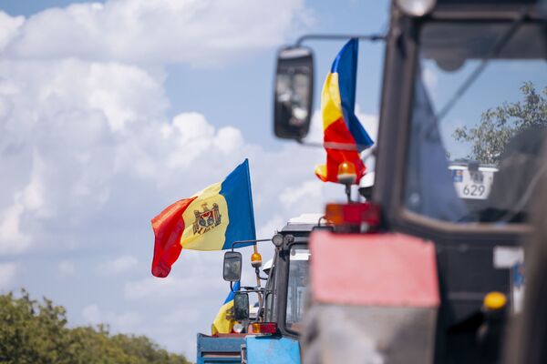 Protestele agricultorilor la Căușeni - Sputnik Moldova