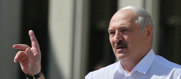 Митинг в поддержку действующего президента Белоруссии А. Лукашенко в Минске Митинг в поддержку действующего президента Белоруссии А. Лукашенко в Минске - Sputnik Moldova