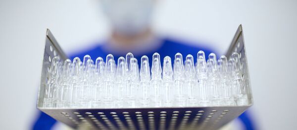 Производство вакцины от COVID-19 на фармацевтическом заводе Биннофарм - Sputnik Moldova