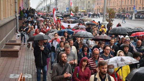 Акция протеста в Минске 19 августа - Sputnik Молдова