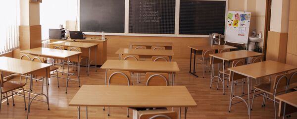 Pregătirea școlilor pentru anul de învățămînt - Sputnik Moldova