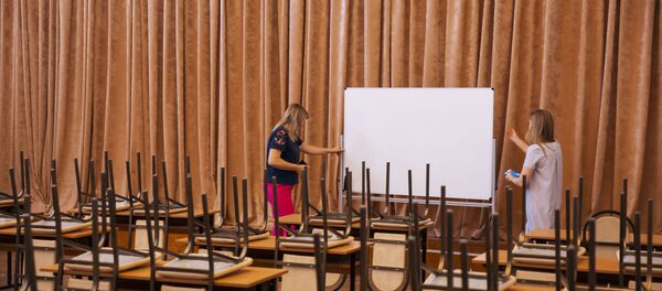 Pregătirea școlilor pentru anul de învățămînt - Sputnik Молдова