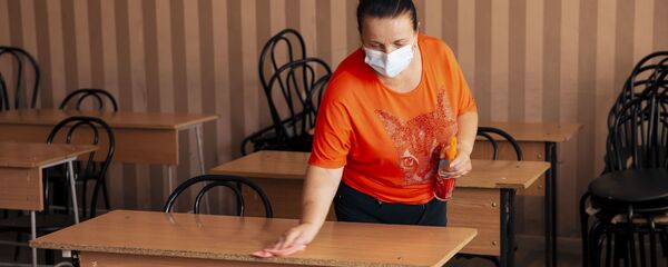 Pregătirea școlilor pentru anul de învățămînt Pregătirea școlilor pentru anul de învățămînt - Sputnik Молдова