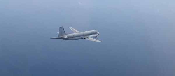 Российский Су 30СМ перехватил самолеты разведчики - Sputnik Молдова