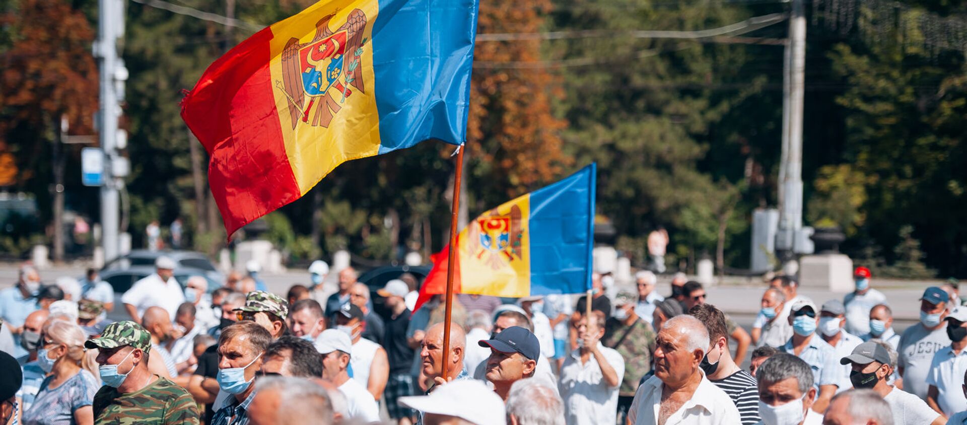 Протест комбатантов перед зданием правительства Молдовы - Sputnik Moldova, 1920, 11.10.2020