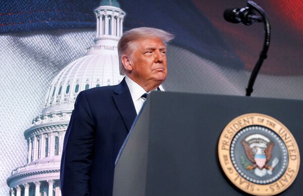 Пока все спали: возвращение Епуряну, ситуация с COVID-19 и заявления Трампа Пока все спали: возвращение Епуряну, ситуация с COVID-19 и заявления Трампа - Sputnik Молдова