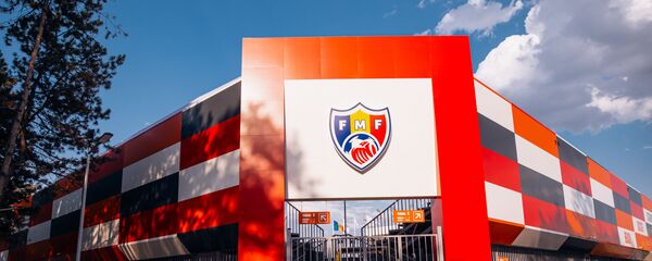 În parcul „La Izvor” a avut loc ceremonia de inaugurare a primului stadion din republică pentru fotbal de plajă - Sputnik Moldova