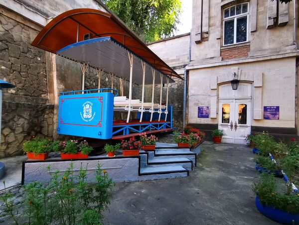 Кишинев: ехали по улицам трамваи, ехали куда-то умирать - фото - Sputnik Молдова