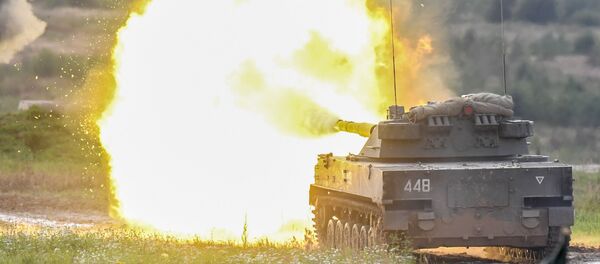 Авиадесантная самоходная противотанковая пушка Спрут-СД во время динамического показа вооружений - Sputnik Молдова