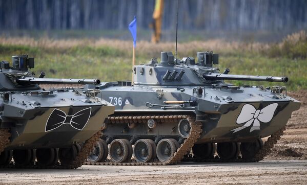 Боевые машины десанта БМД-4М на форуме Армия-2020 - Sputnik Молдова