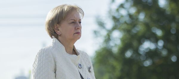 По случаю Дня независимости руководство страны возложило цветы к памятнику Штефана Великого По случаю Дня независимости руководство страны возложило цветы к памятнику Штефана Великого - Sputnik Moldova