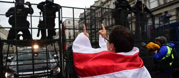 Несанкционированная акция оппозиции Марш единства в Минске - Sputnik Молдова