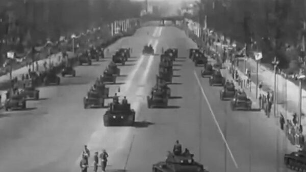 Забытый парад в Берлине 1945 года - Sputnik Молдова