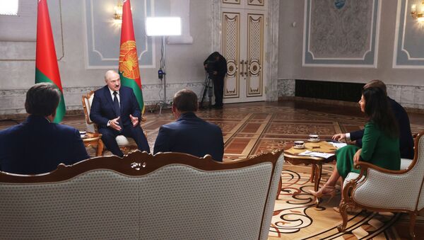 Президент Белоруссии А. Лукашенко дал интервью российским журналистам - Sputnik Moldova