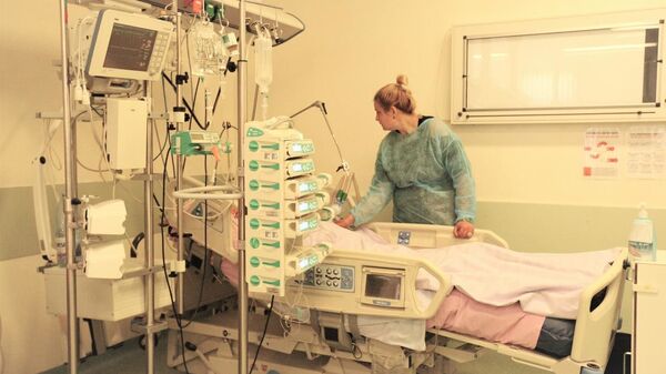 Secția terapie intensivă a unui spital din București - Sputnik Moldova-România