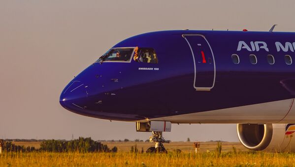 Un avion care a aterizat pe Aeroportul Intențional Chișinău - Sputnik Moldova