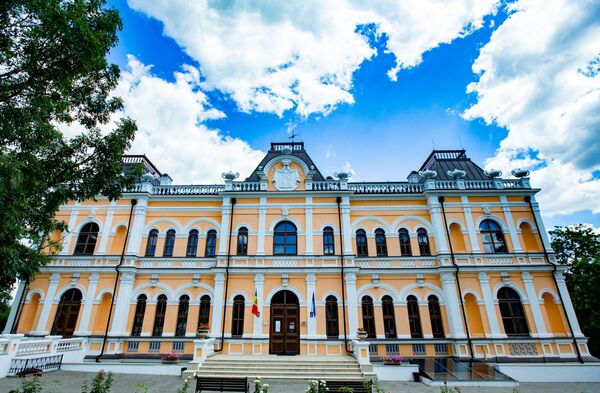 Idei de afaceri de milioane, sugerate de Ion Ștefăniță: casele tradiționale țărănești Idei de afaceri de milioane, sugerate de Ion Ștefăniță: casele tradiționale țărănești - Sputnik Moldova
