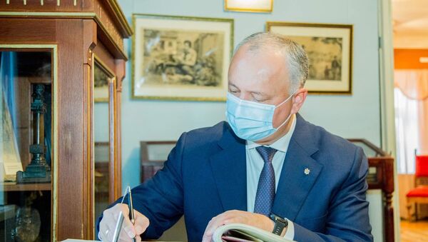 Președintele Republicii Moldova, Igor Dodon, a vizitat Casa-muzeu „A. Pușkin” din Chișinău. - Sputnik Молдова