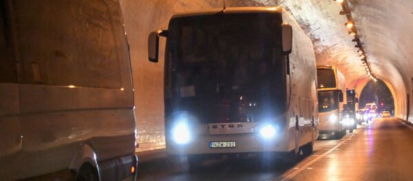 Moldoveni blocați între Ucraina și Ungaria: Cine e vinovat - Sputnik Moldova